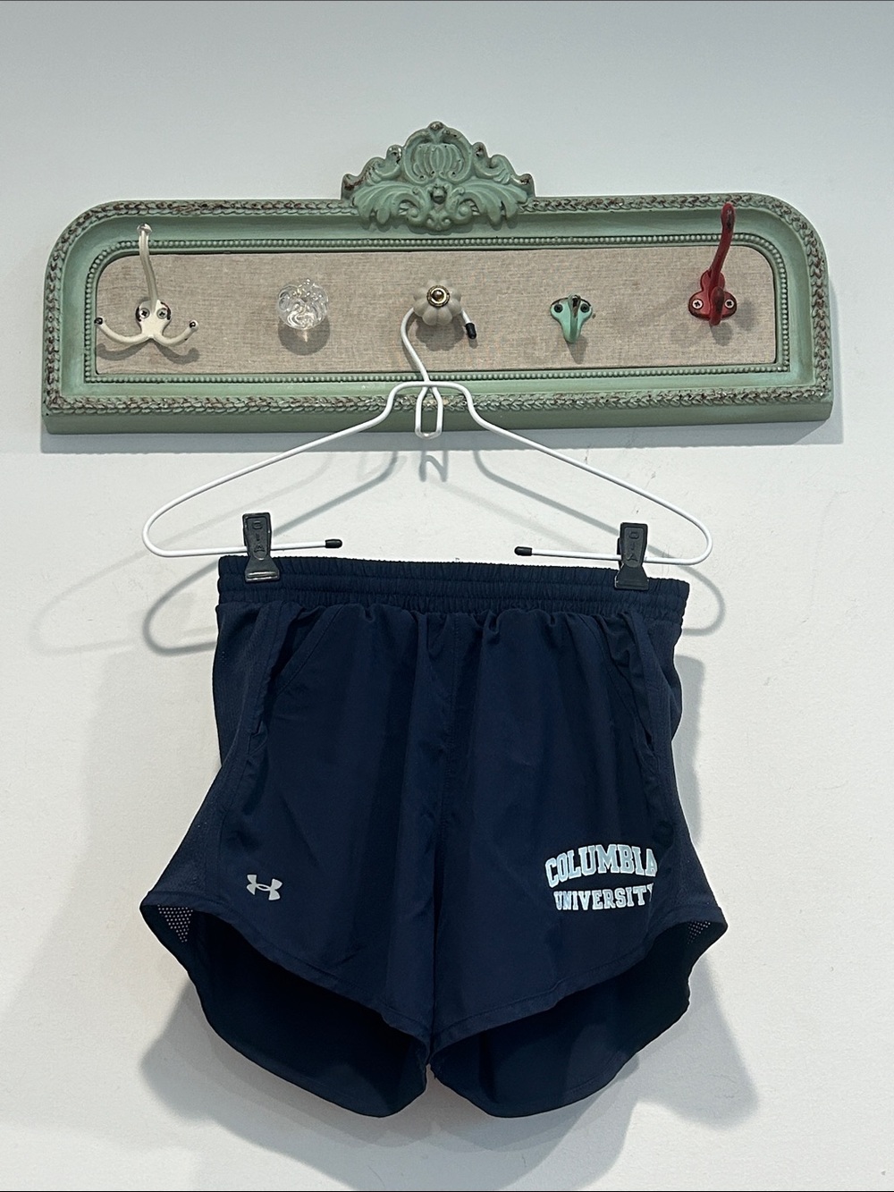 Under Armour Women's Navy blue Athletic Shorts with Columbia University Logo XS